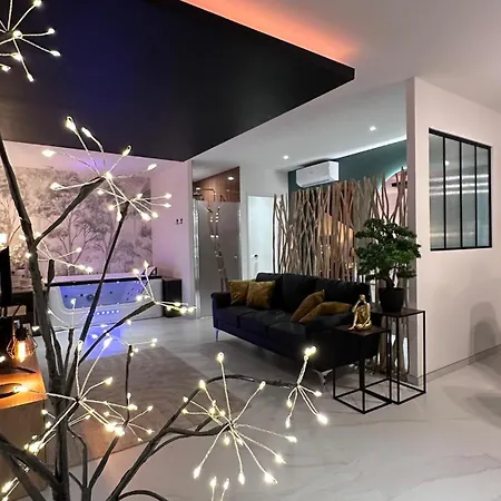 Maison Love-room *