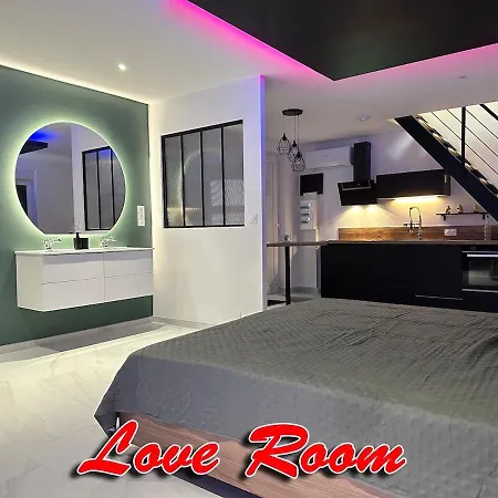 Maison Love-room *